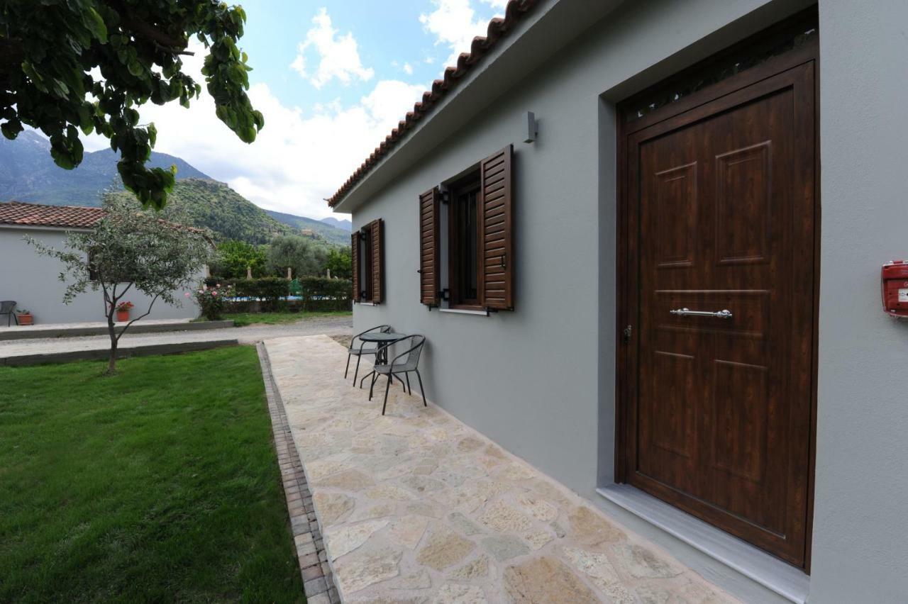 Camping & Bungalows Castle View Mystras Luaran gambar